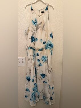 White House Black Market Cream Dress with Teal Blue Floral Accent
